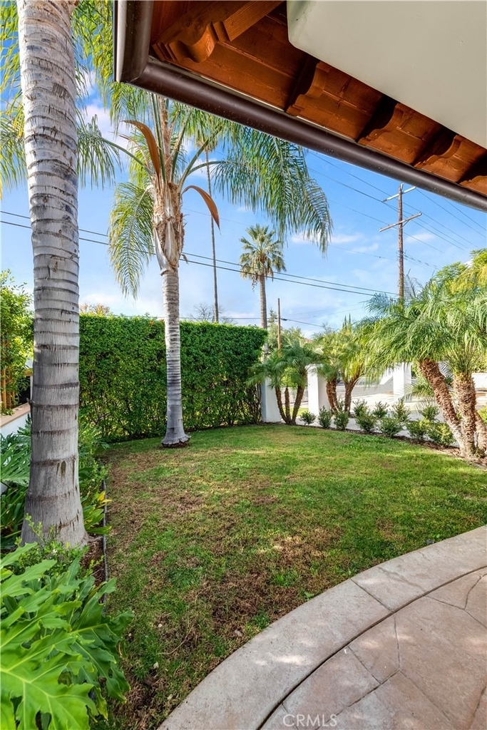 4906 Rubio Avenue - Photo 6