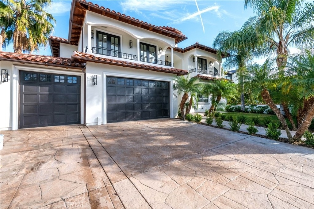 4906 Rubio Avenue - Photo 2