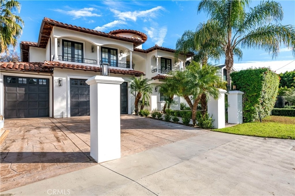 4906 Rubio Avenue - Photo 1