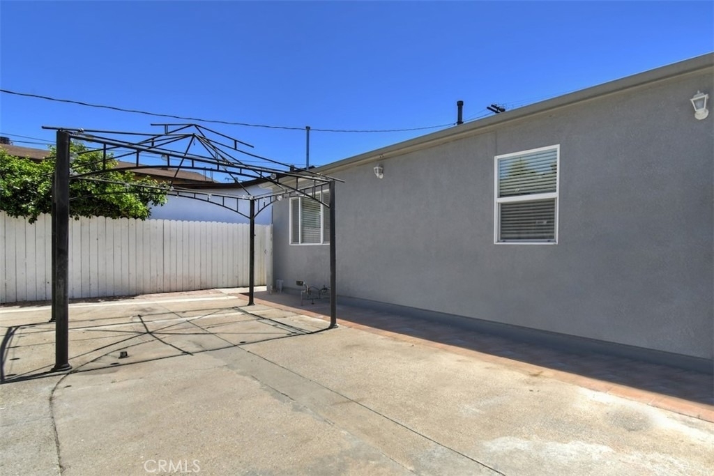 14334 1/2 Tiara - Photo 26