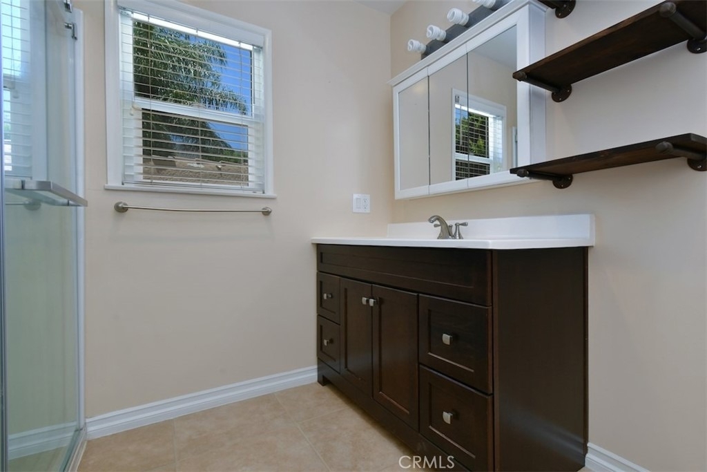 14334 1/2 Tiara - Photo 15