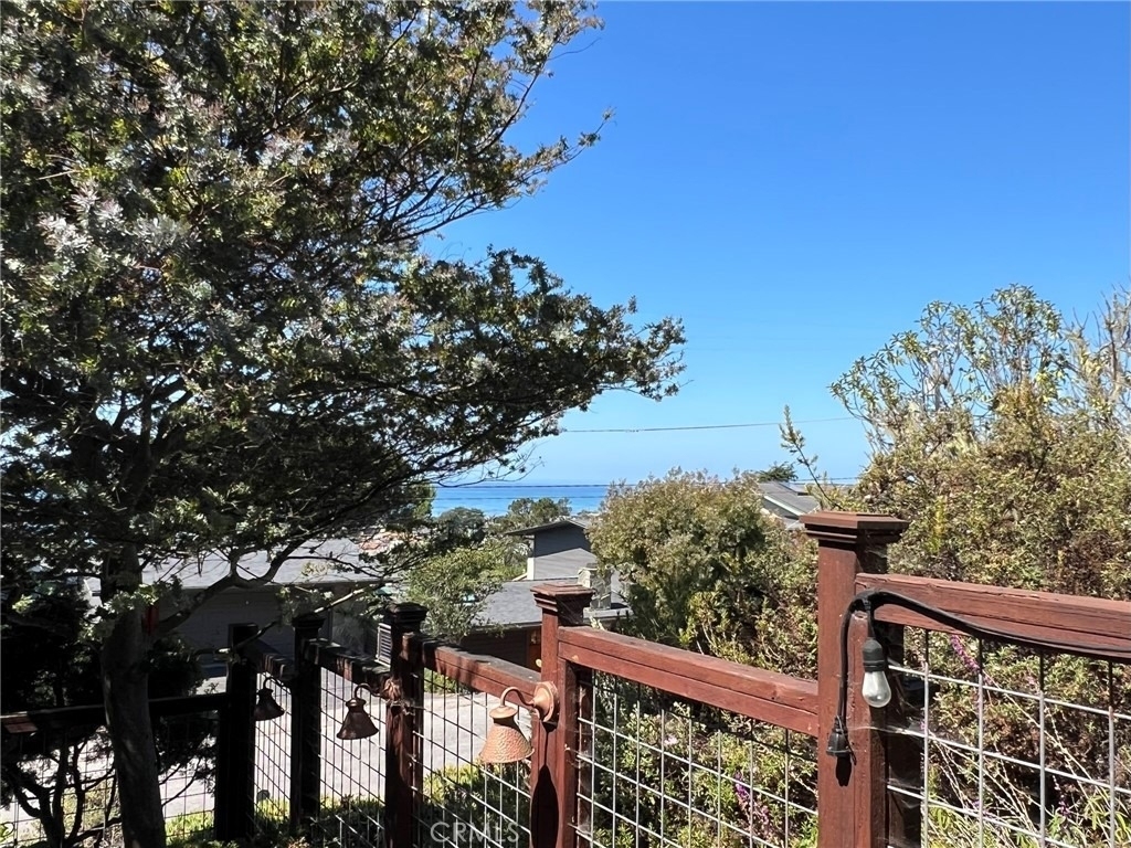 610 Ardath Drive - Photo 8