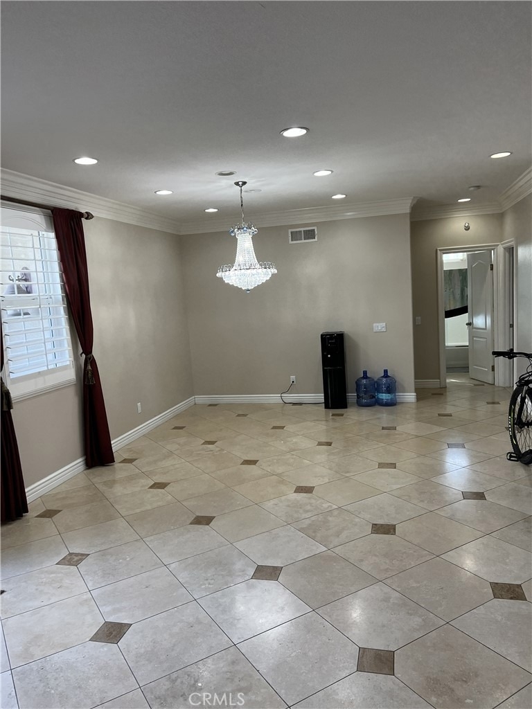 45009 Oakford Court - Photo 8