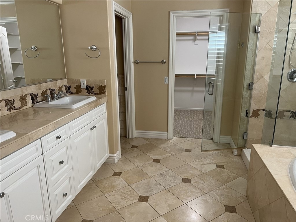 45009 Oakford Court - Photo 6
