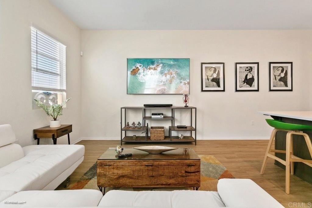 2015 Mindoro Lane - Photo 3