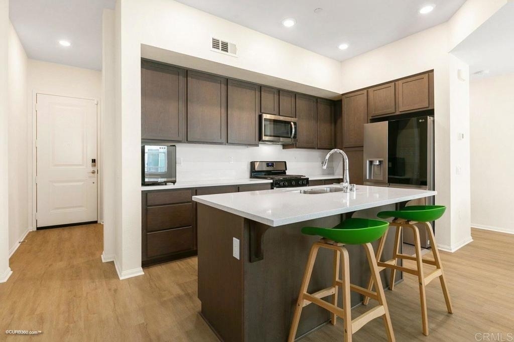 2015 Mindoro Lane - Photo 1