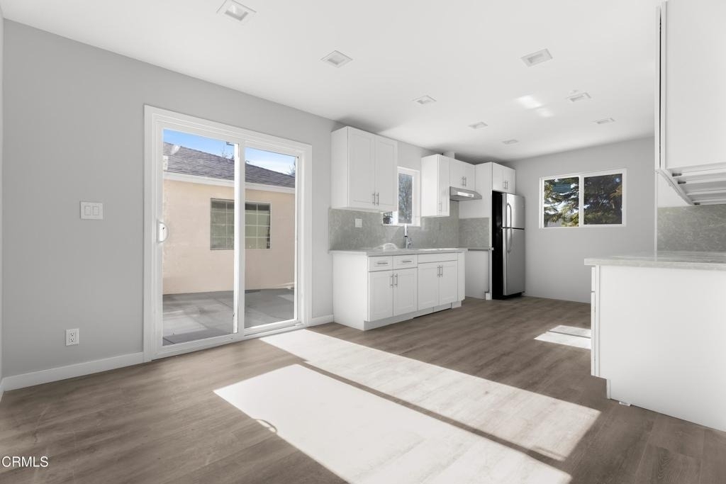 6256 Satsuma Avenue - Photo 1