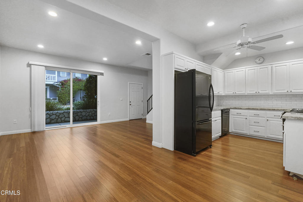 50 W Mountain Street - Photo 8