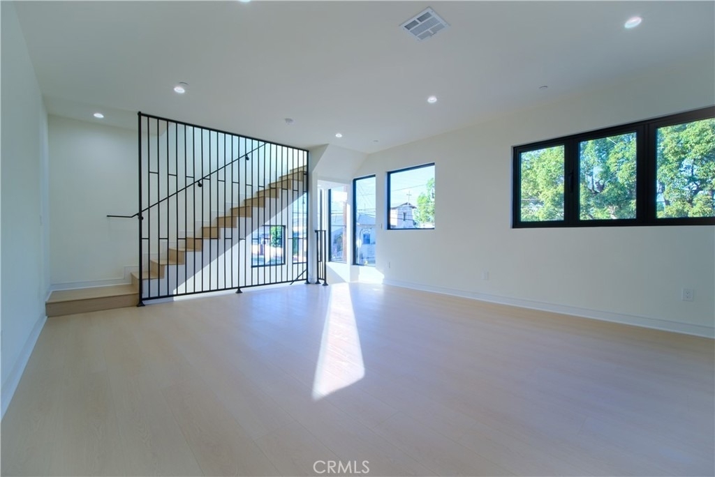 2676 Newell Street - Photo 15