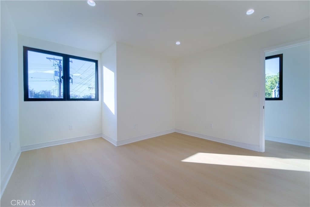 2676 Newell Street - Photo 17
