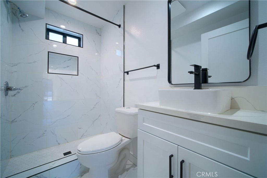 2676 Newell Street - Photo 5