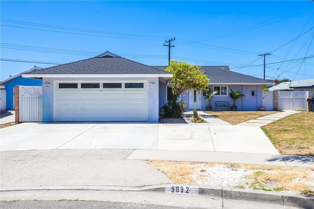 5892 Nugget Circle - Photo 0