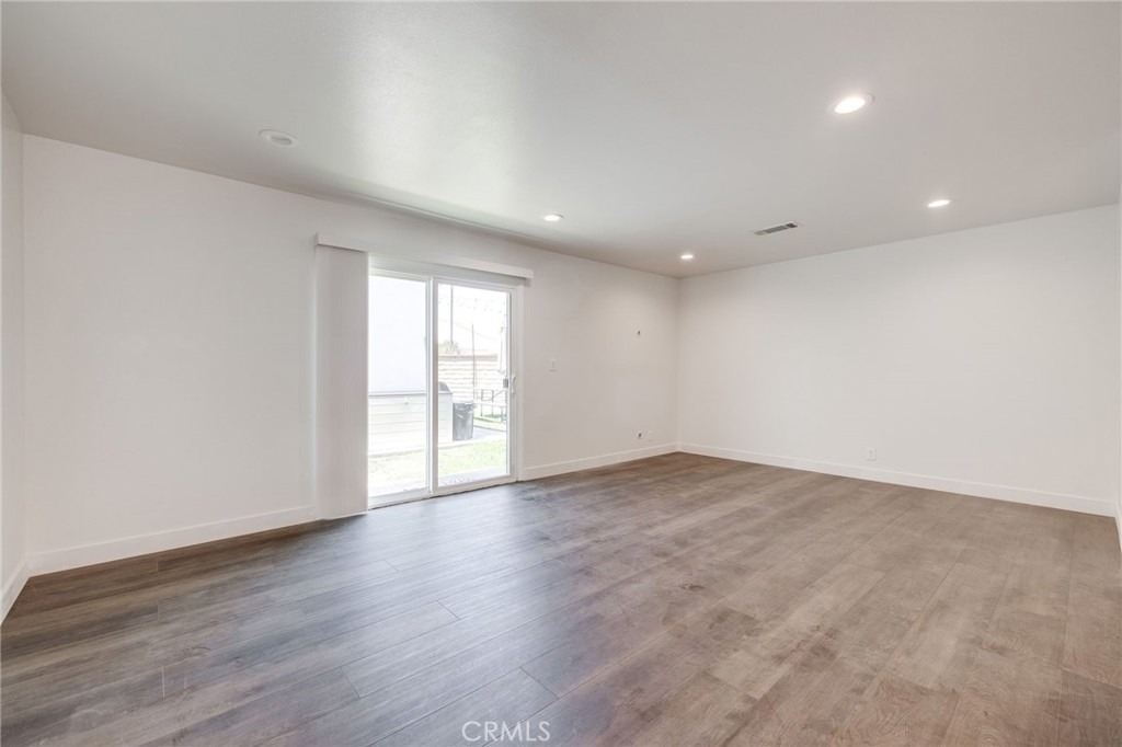 5892 Nugget Circle - Photo 1