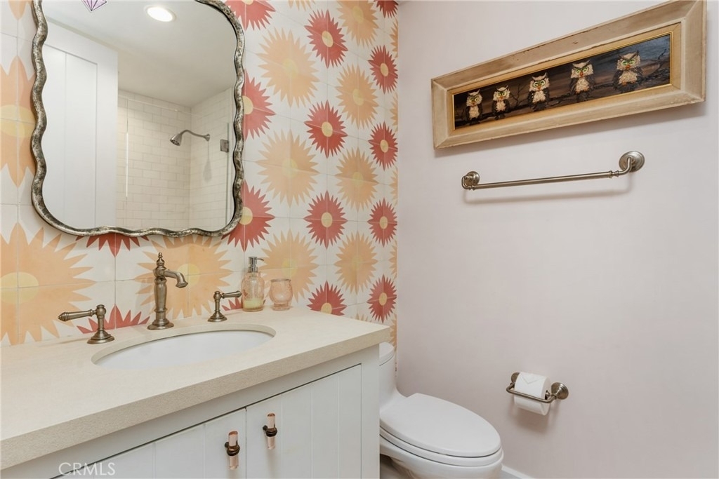 1215 E Balboa - Photo 44