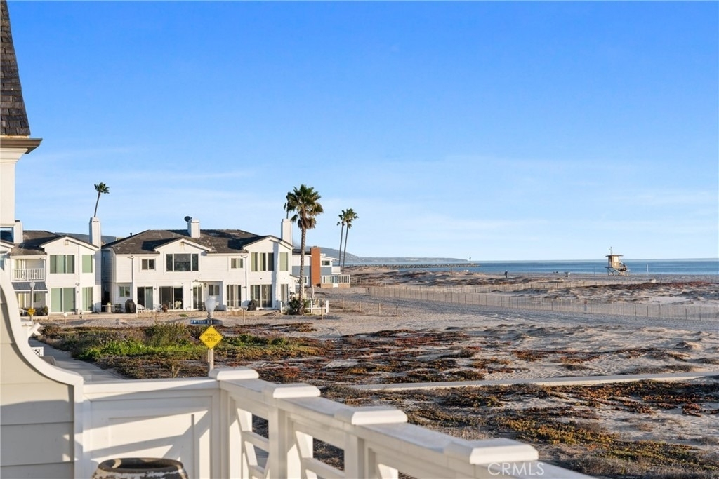 1215 E Balboa - Photo 32