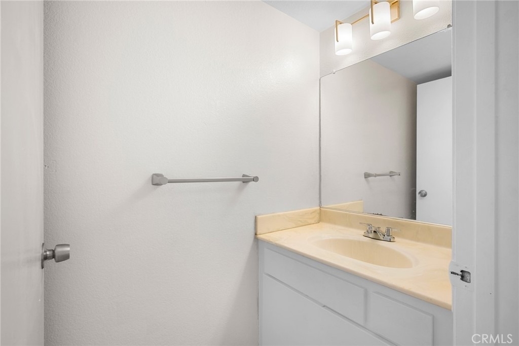4328 Whitsett Avenue - Photo 14
