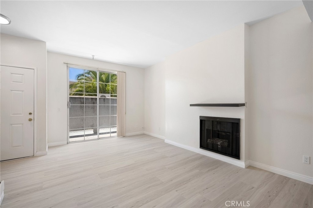 4328 Whitsett Avenue - Photo 5