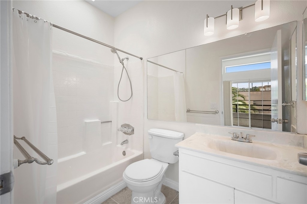 4328 Whitsett Avenue - Photo 18