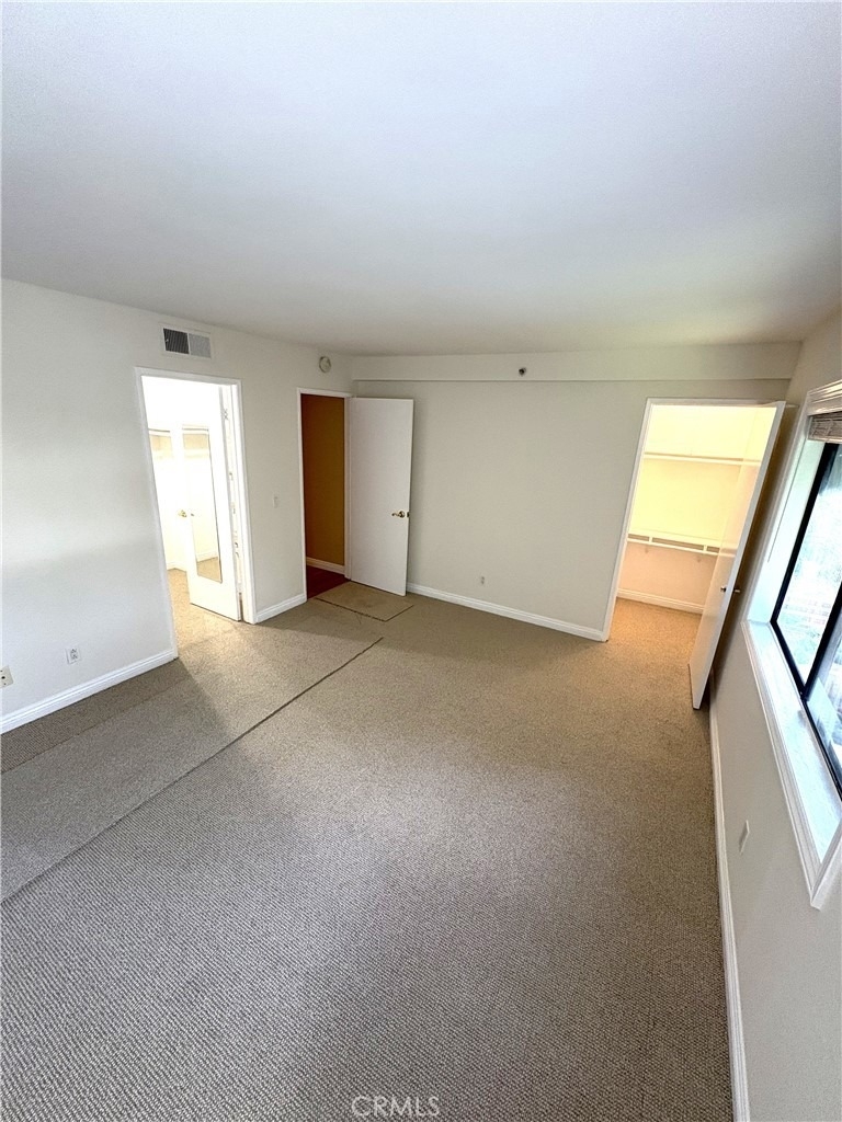 645 Balboa Avenue - Photo 9