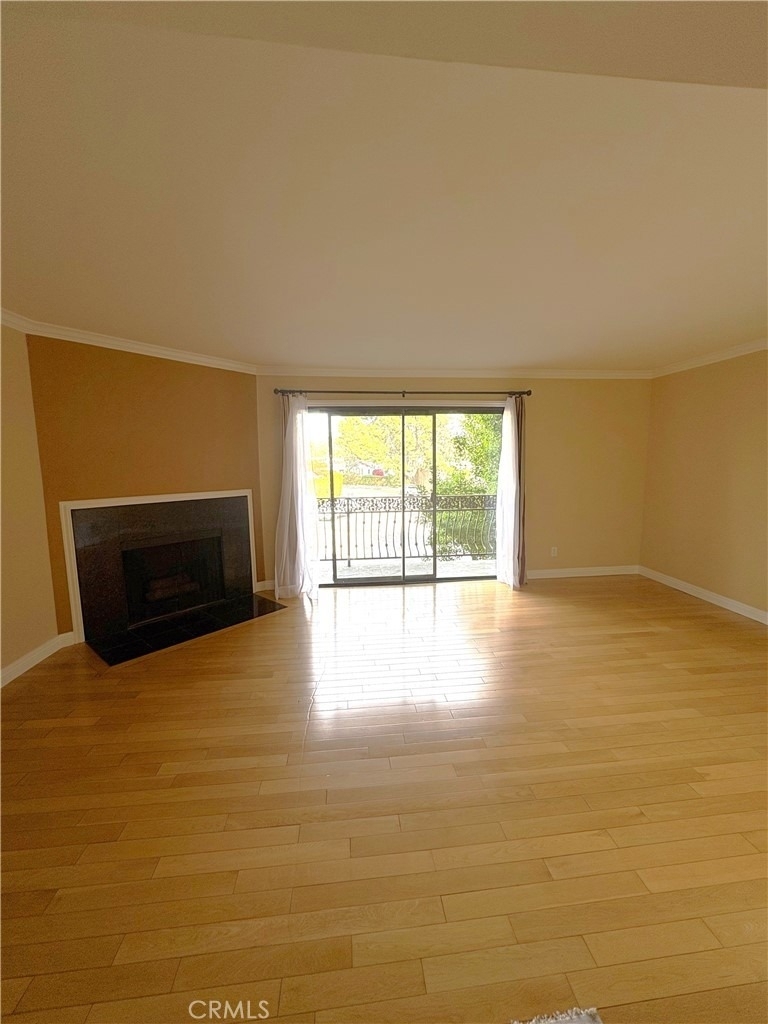 645 Balboa Avenue - Photo 12