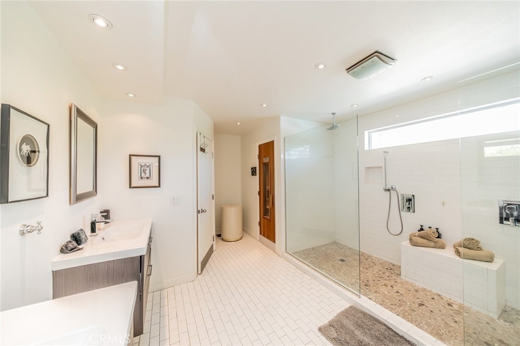 1600 E Palm Tree Drive - Photo 18