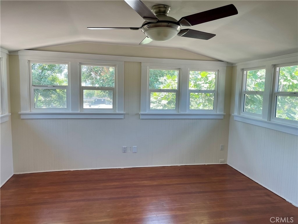 831 Boylston - Photo 11