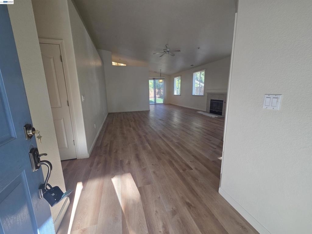 1646 Mallard St - Photo 2