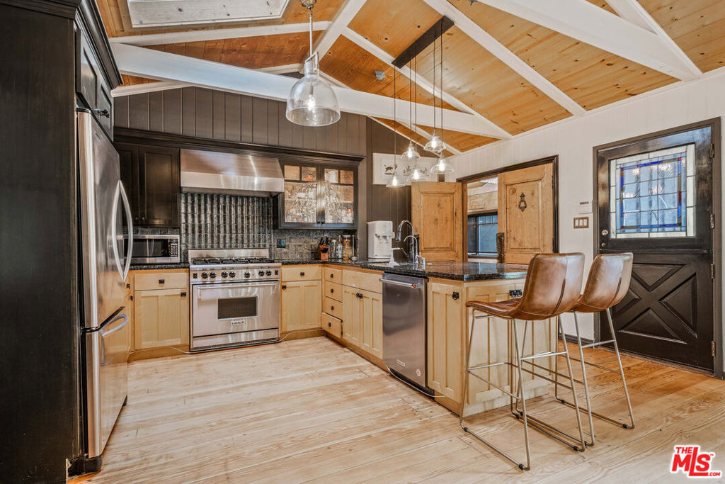 5228 Palm Drive - Photo 5