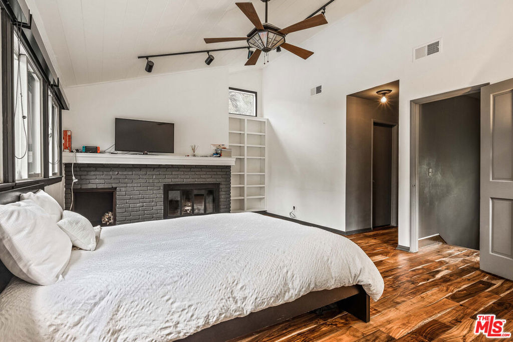 5228 Palm Drive - Photo 14