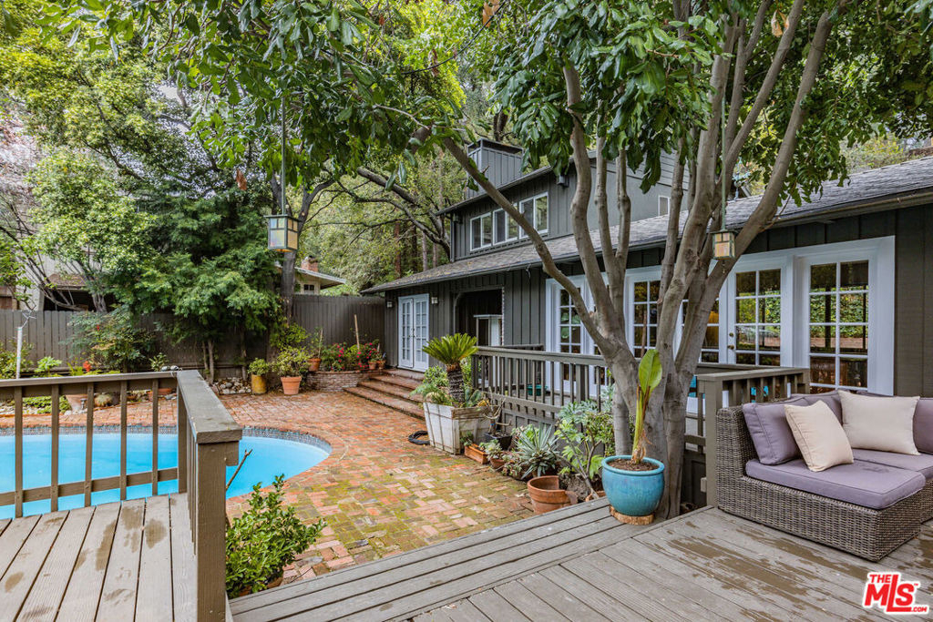5228 Palm Drive - Photo 1