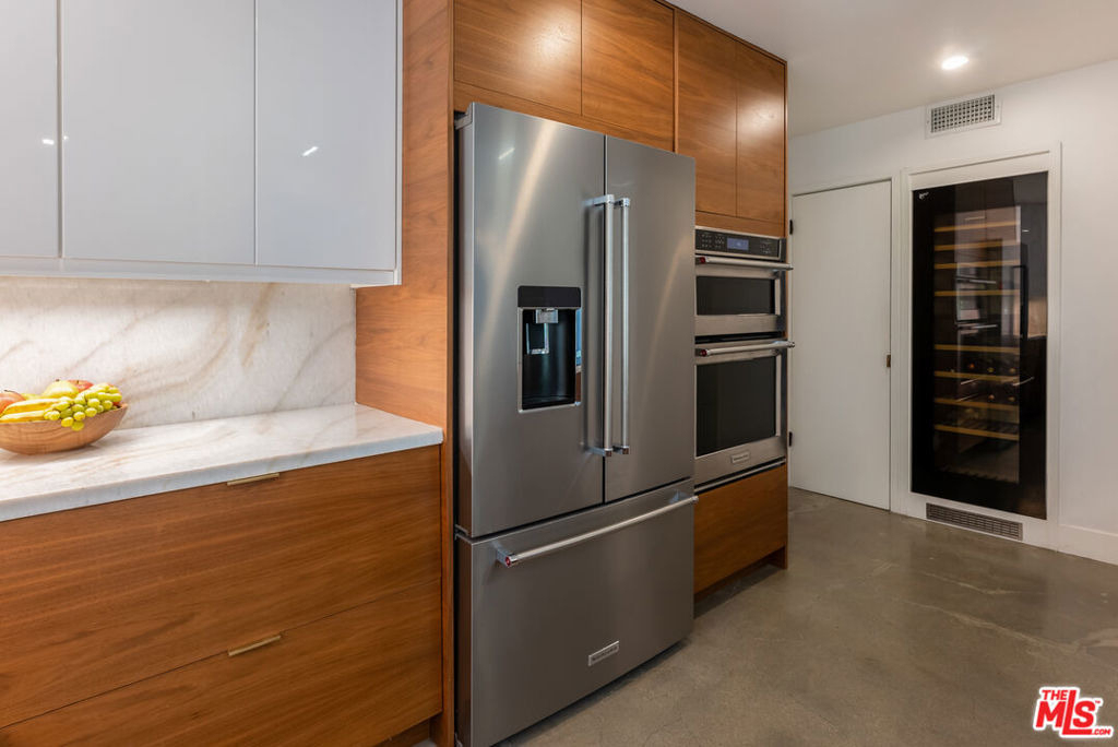 7211 Chelan Way - Photo 16