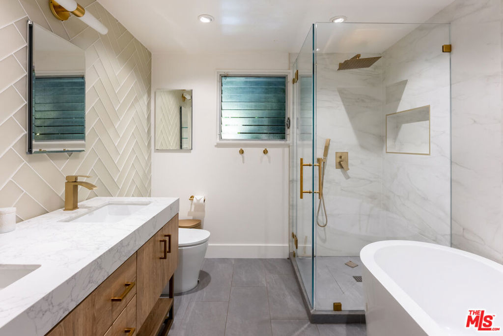 7211 Chelan Way - Photo 21
