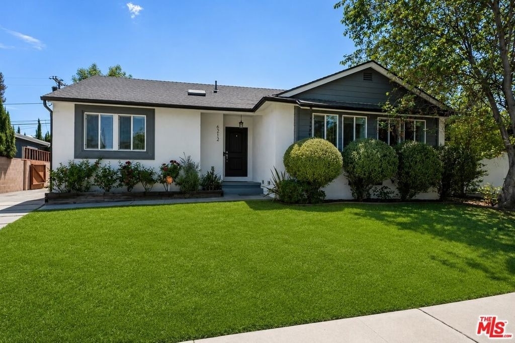 6212 Tunney Avenue - Photo 0