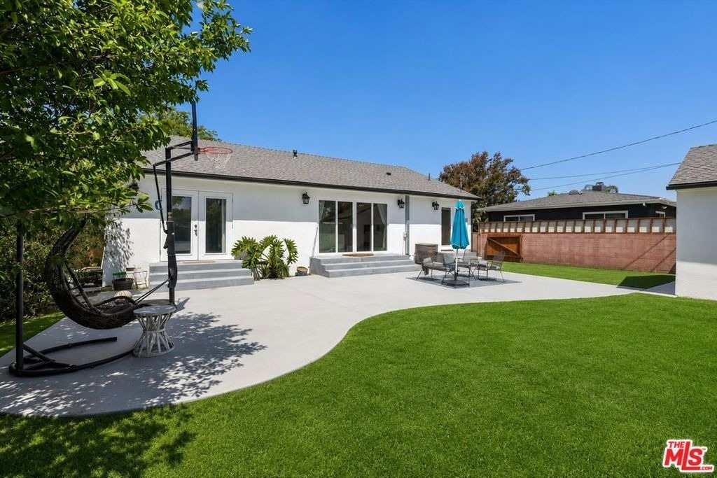6212 Tunney Avenue - Photo 18