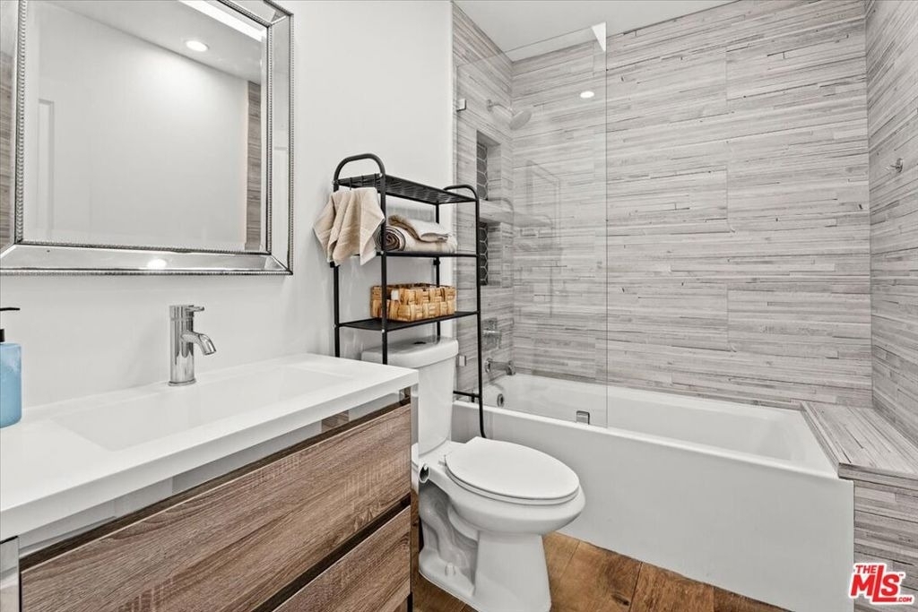 6212 Tunney Avenue - Photo 12