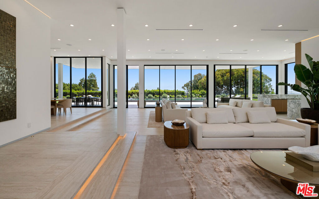 365 Trousdale Place - Photo 10