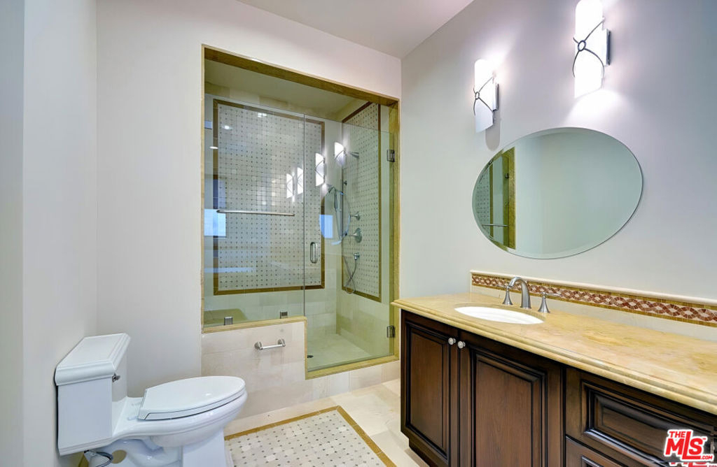 10830 Massachusetts Avenue - Photo 11