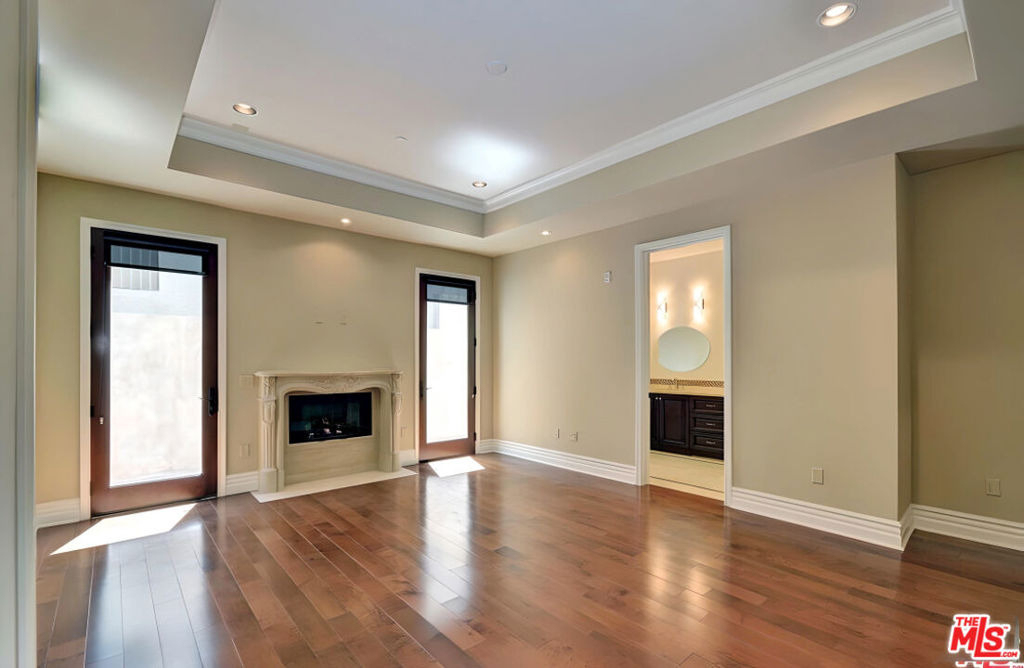 10830 Massachusetts Avenue - Photo 8