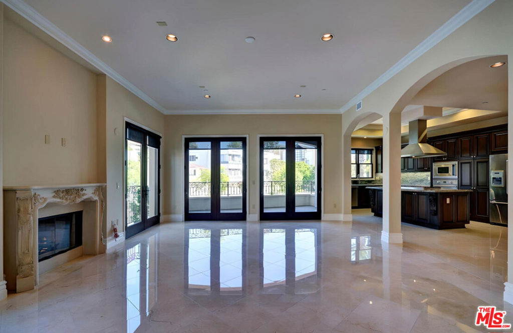 10830 Massachusetts Avenue - Photo 2