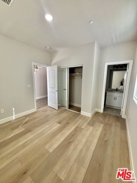 9831 Alburtis Avenue - Photo 28