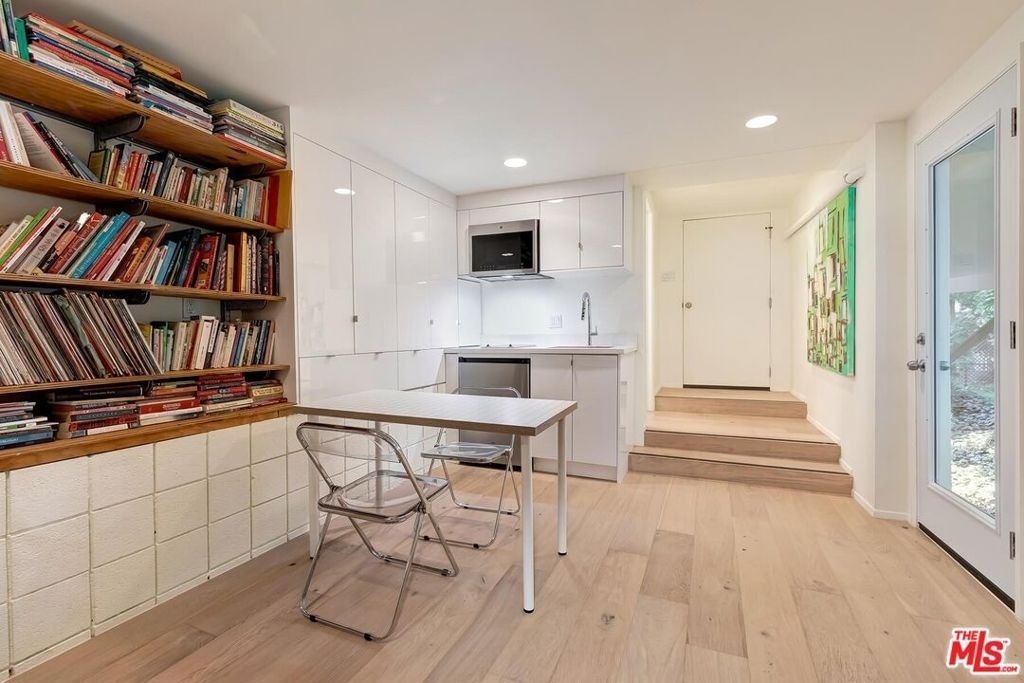 7586 Woodrow Wilson Drive - Photo 26