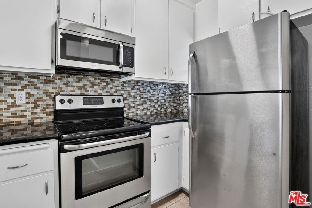 311 Montana Avenue - Photo 8