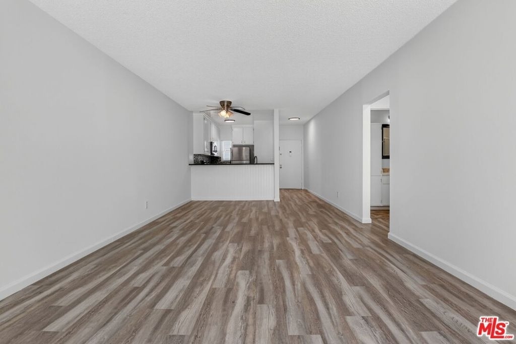 311 Montana Avenue - Photo 14