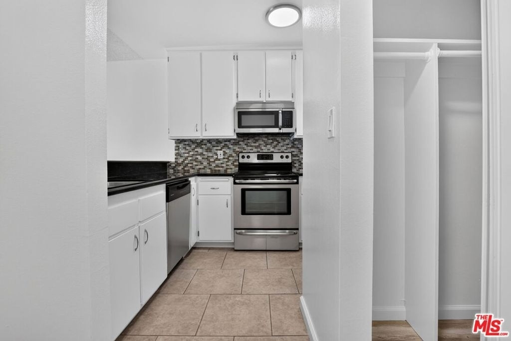 311 Montana Avenue - Photo 5