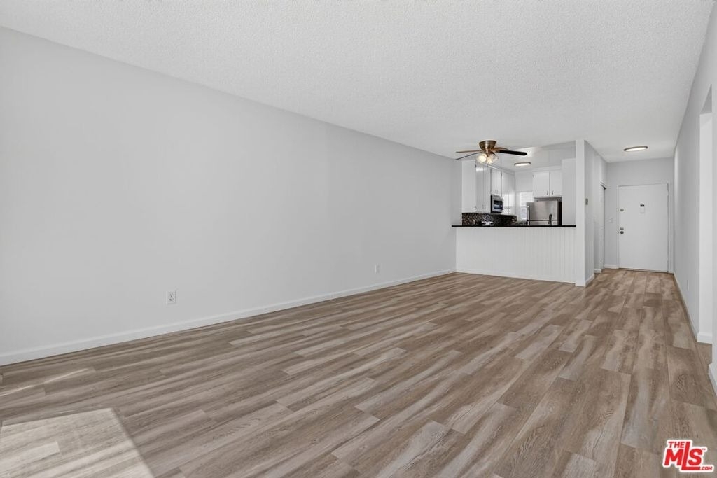 311 Montana Avenue - Photo 13
