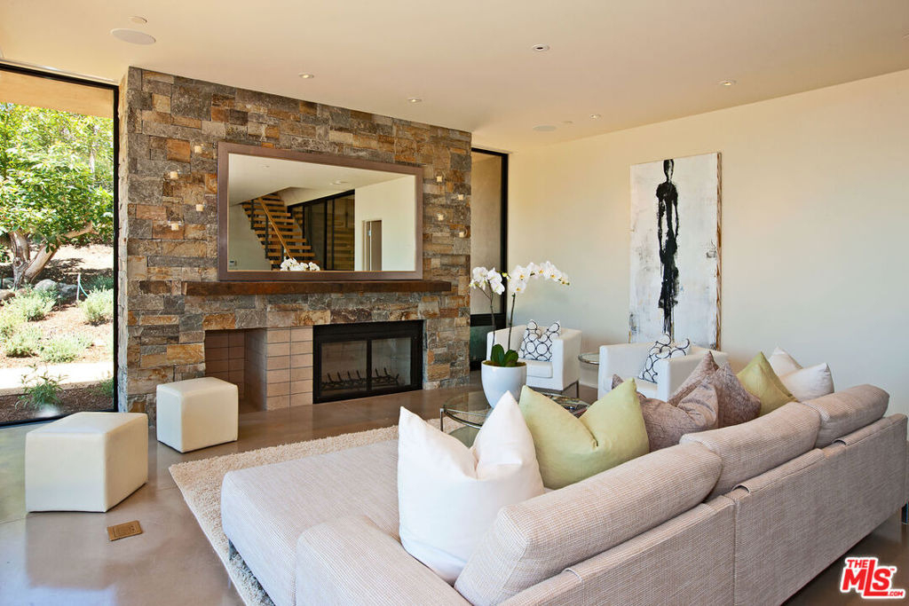 6228 Sycamore Meadows Drive - Photo 12