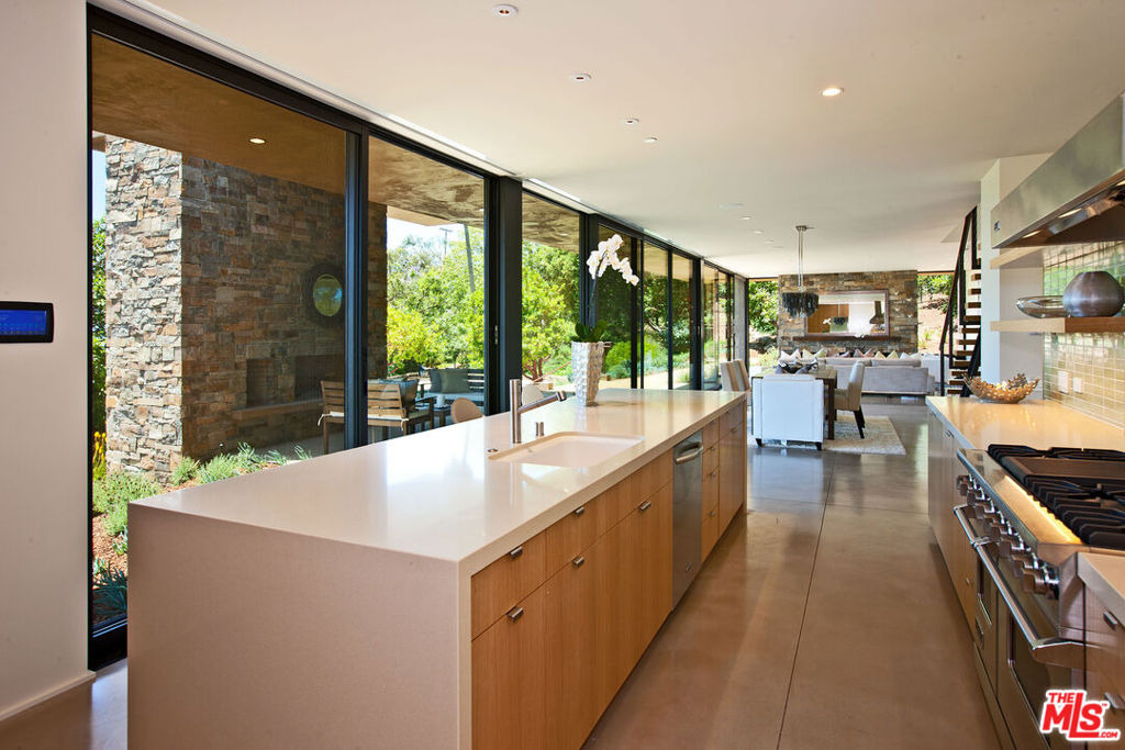 6228 Sycamore Meadows Drive - Photo 8