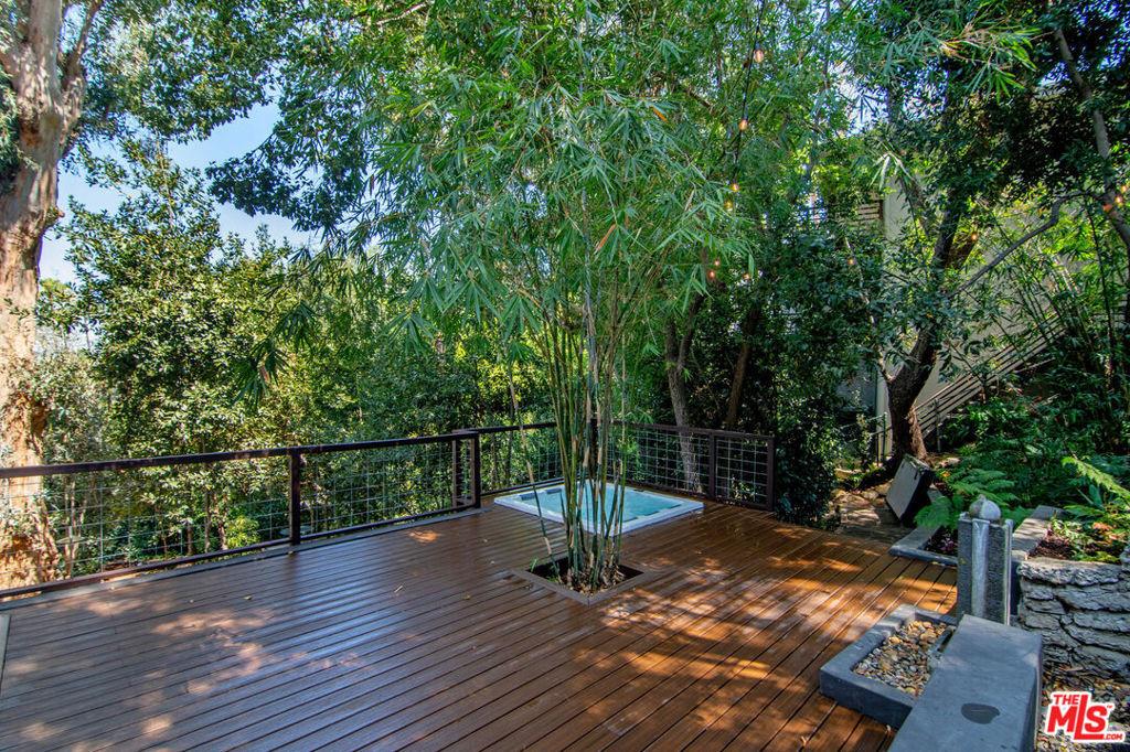 3475 N Knoll Drive - Photo 34