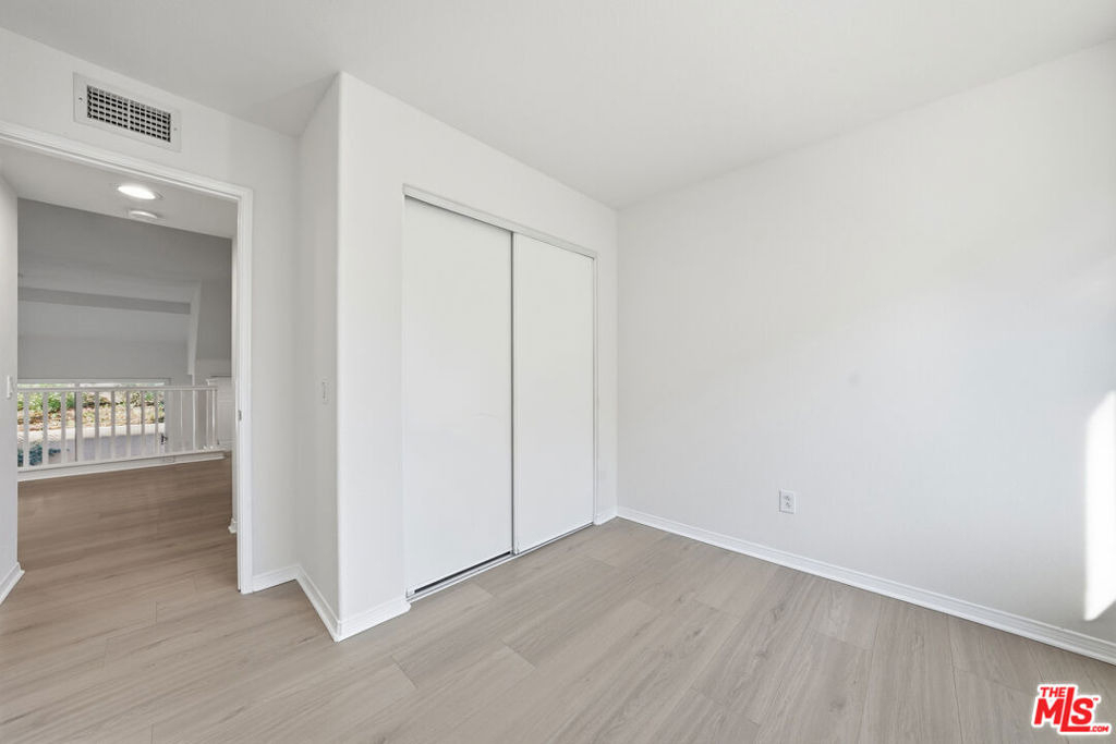 25715 Wagner Way - Photo 7
