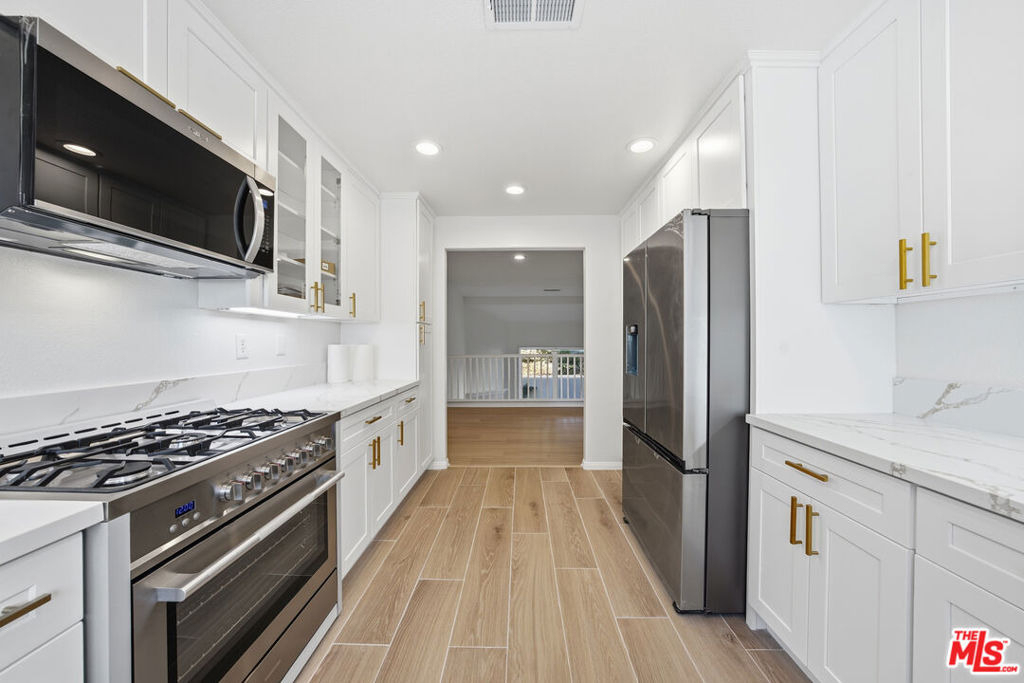 25715 Wagner Way - Photo 2
